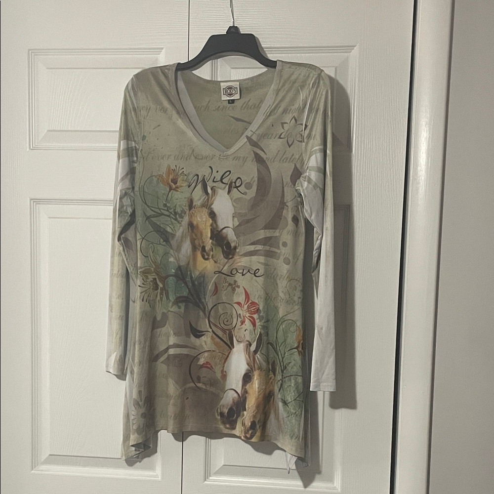 Women's Horse Print Long Sleeve Top